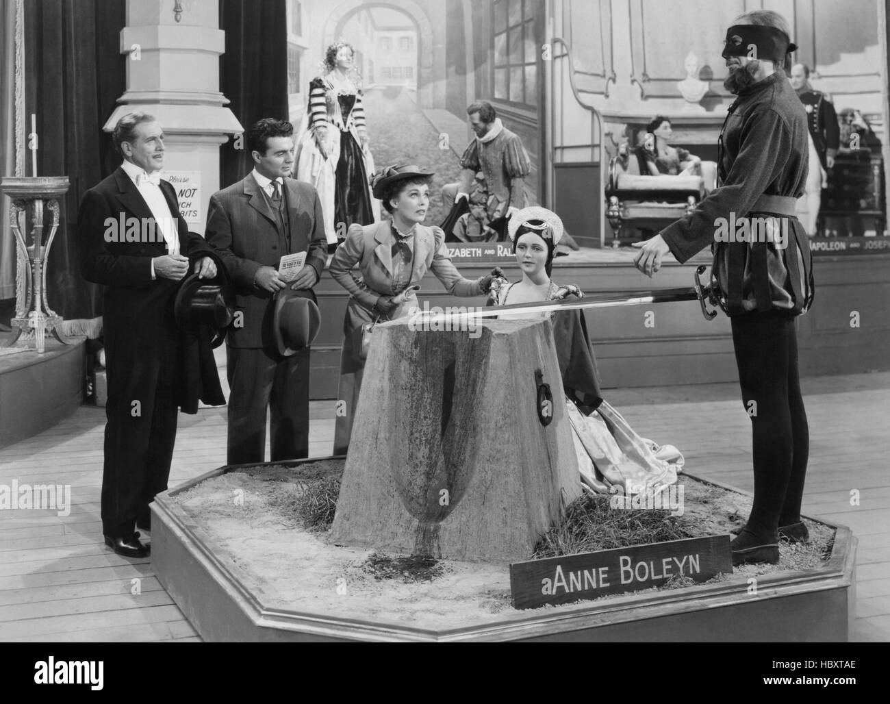 HOUSE OF WAX, from left Paul Cavanagh, Paul Picerni, Phyllis Kirk