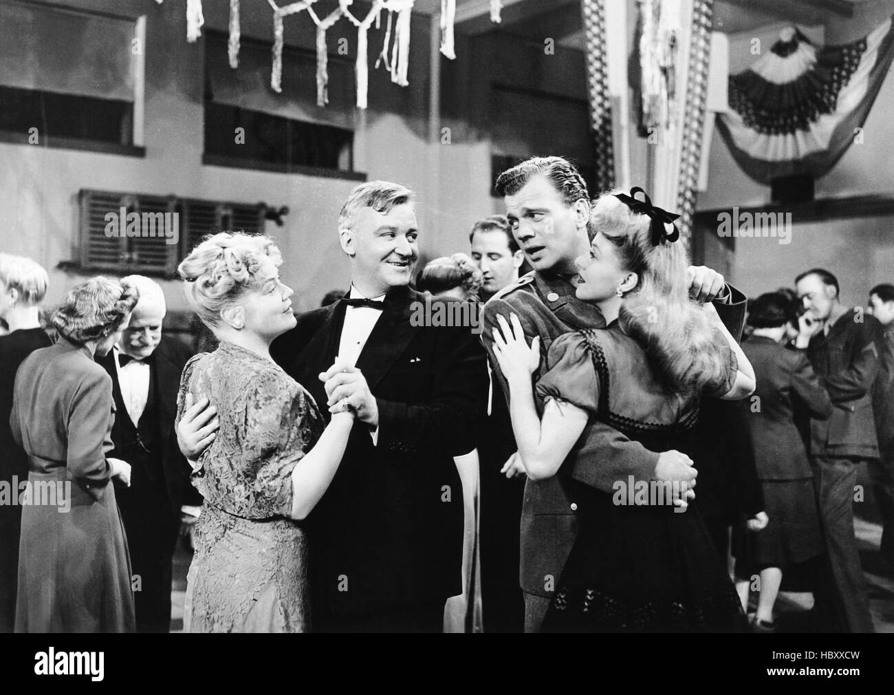 I'LL BE SEEING YOU, from left Spring Byington, Tom Tully, Joseph