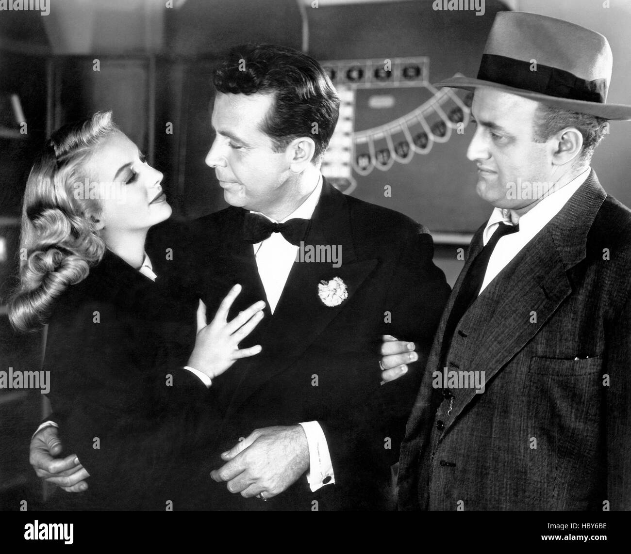JOHNNY O'CLOCK, from left, Evelyn Keyes, Dick Powell, Lee J. Cobb, 1947