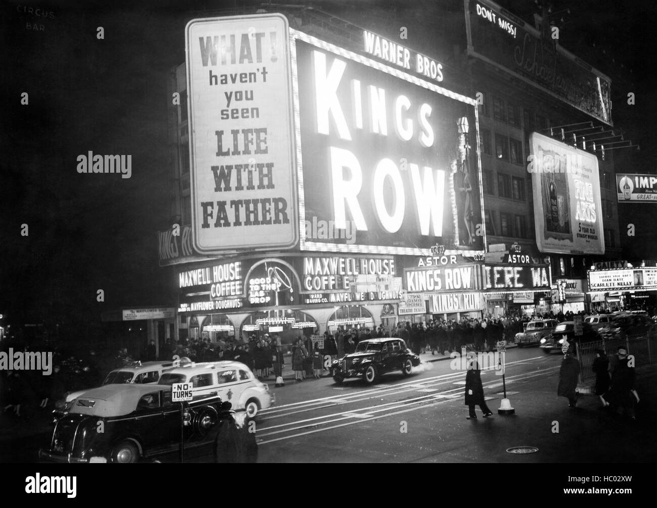 KINGS ROW, outside the Astor Theater at the New York premiere, 1942