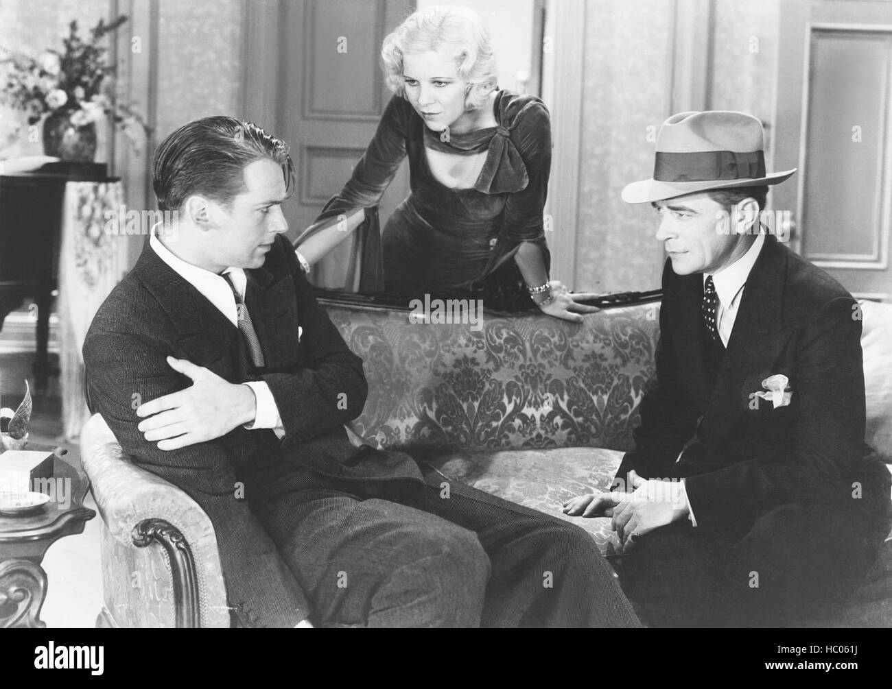 LITTLE CAESAR, from left Douglas Fairbanks Jr., Glenda Farrell, Thomas