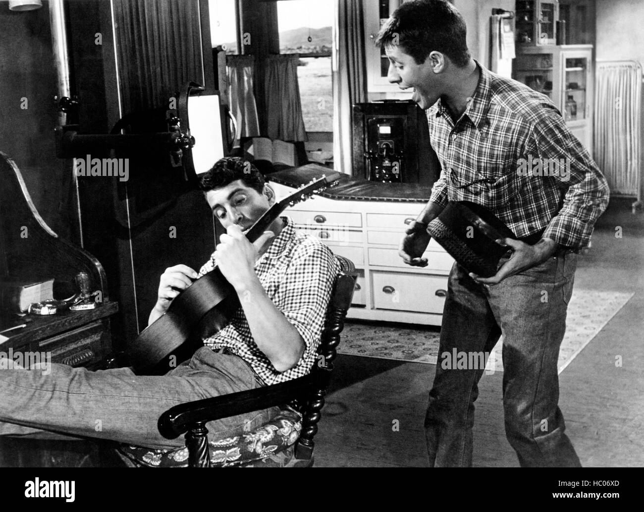 LIVING IT UP, from left Dean Martin, Jerry Lewis, 1954 Stock Photo Alamy