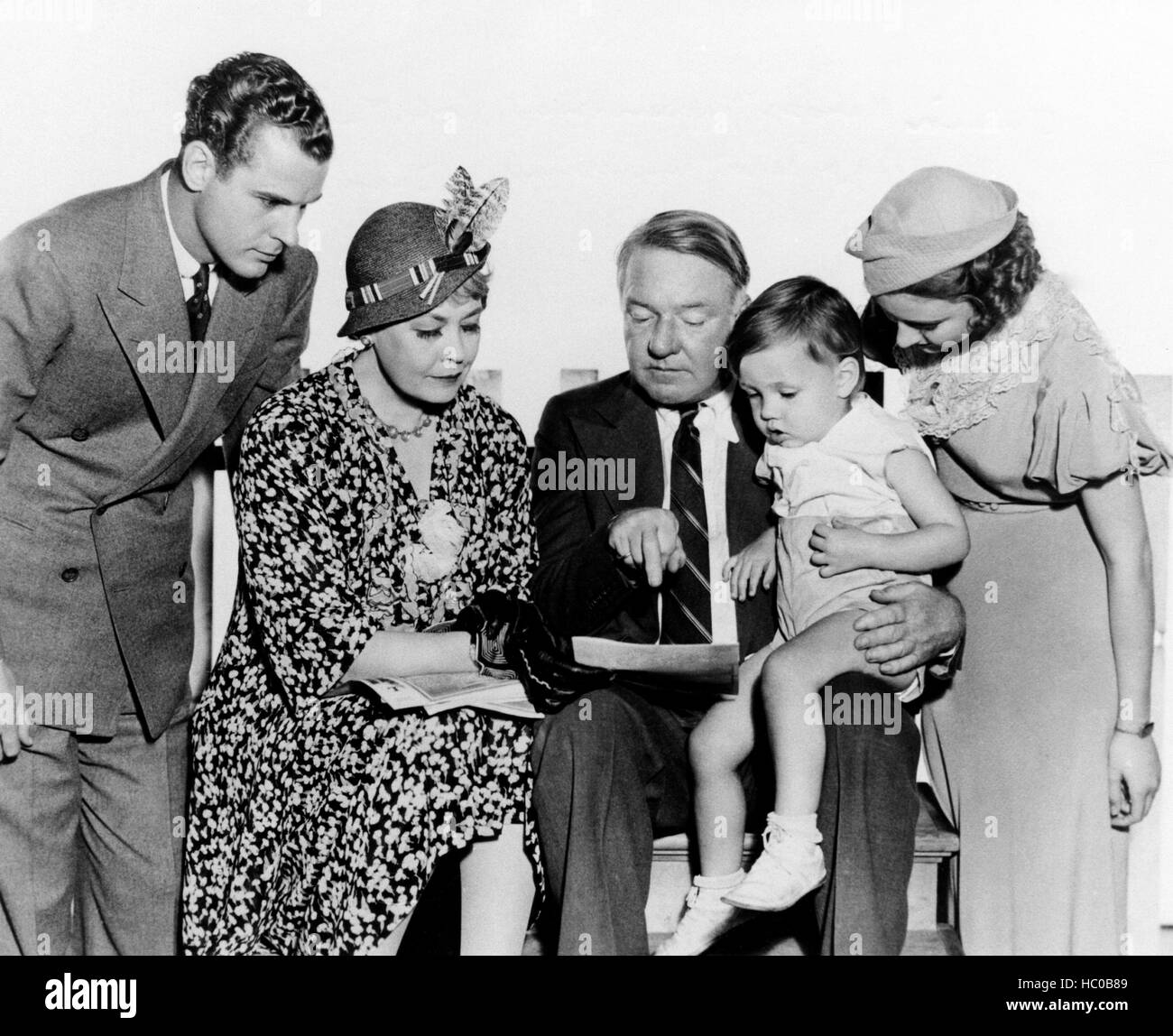 IT'S A GIFT, from left, Julian Madison, Kathleen Howard, W.C. Fields ...