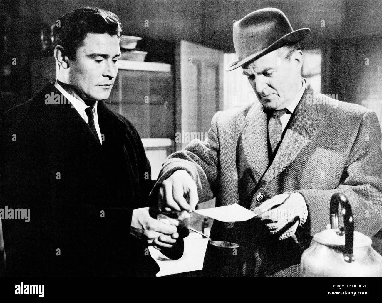 JIGSAW, from left Ronald Lewis, Jack Warner, 1962 Stock Photo Alamy