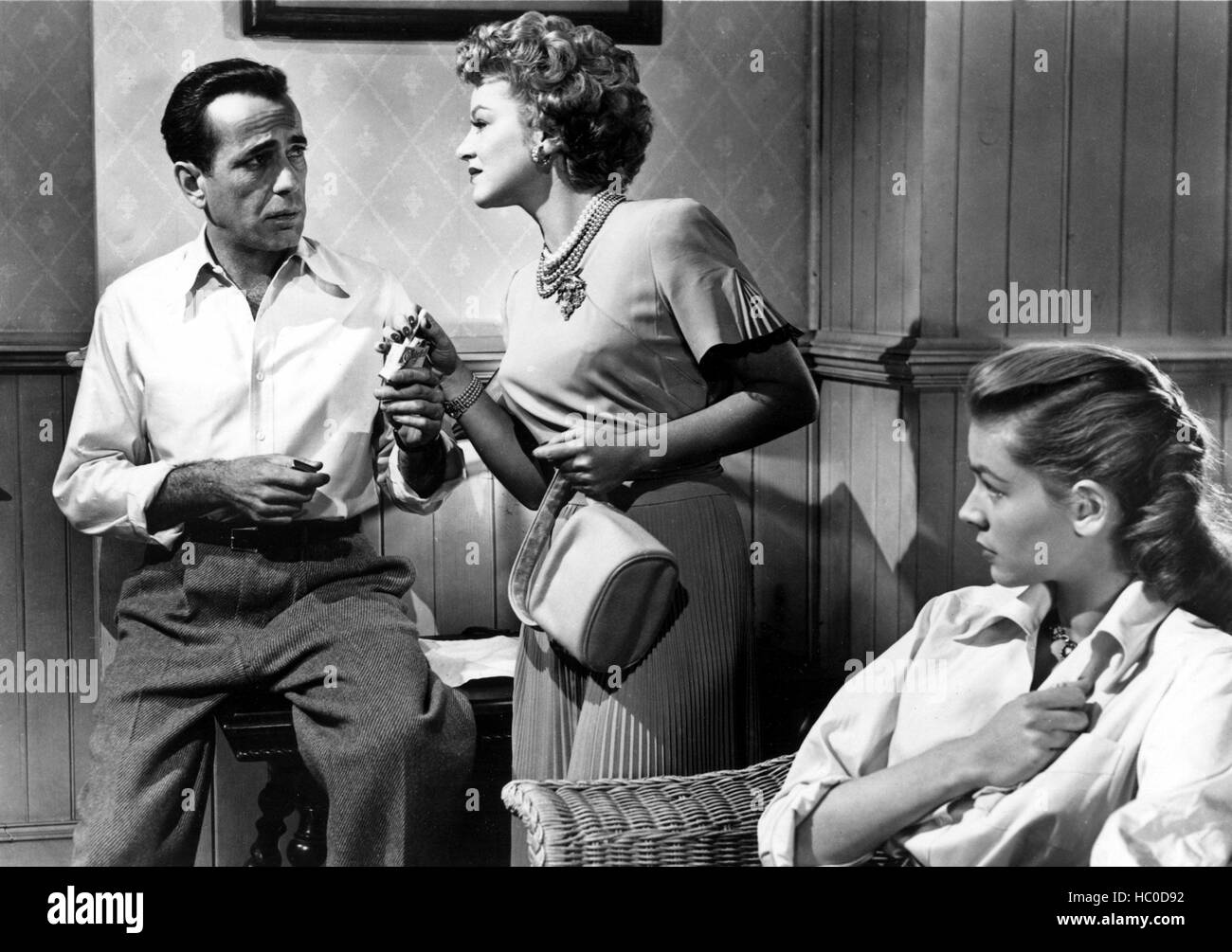 KEY LARGO, Humphrey Bogart, Claire Trevor, Lauren Bacall, 1948 Stock ...