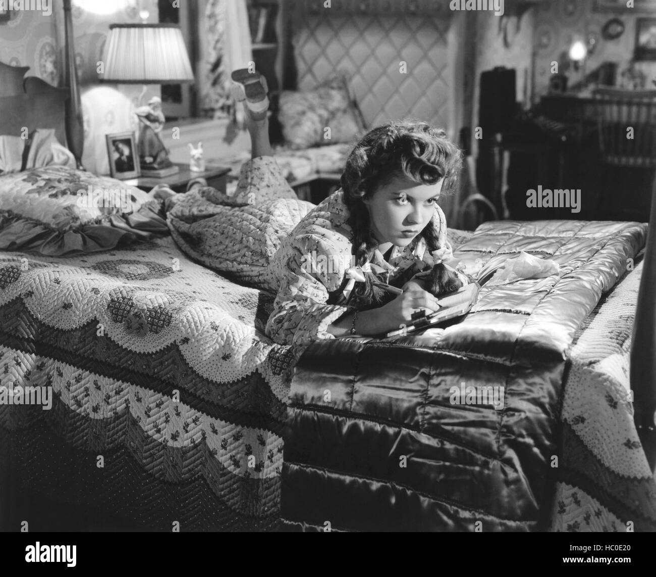 KISS AND TELL, Shirley Temple, 1945 Stock Photo Alamy