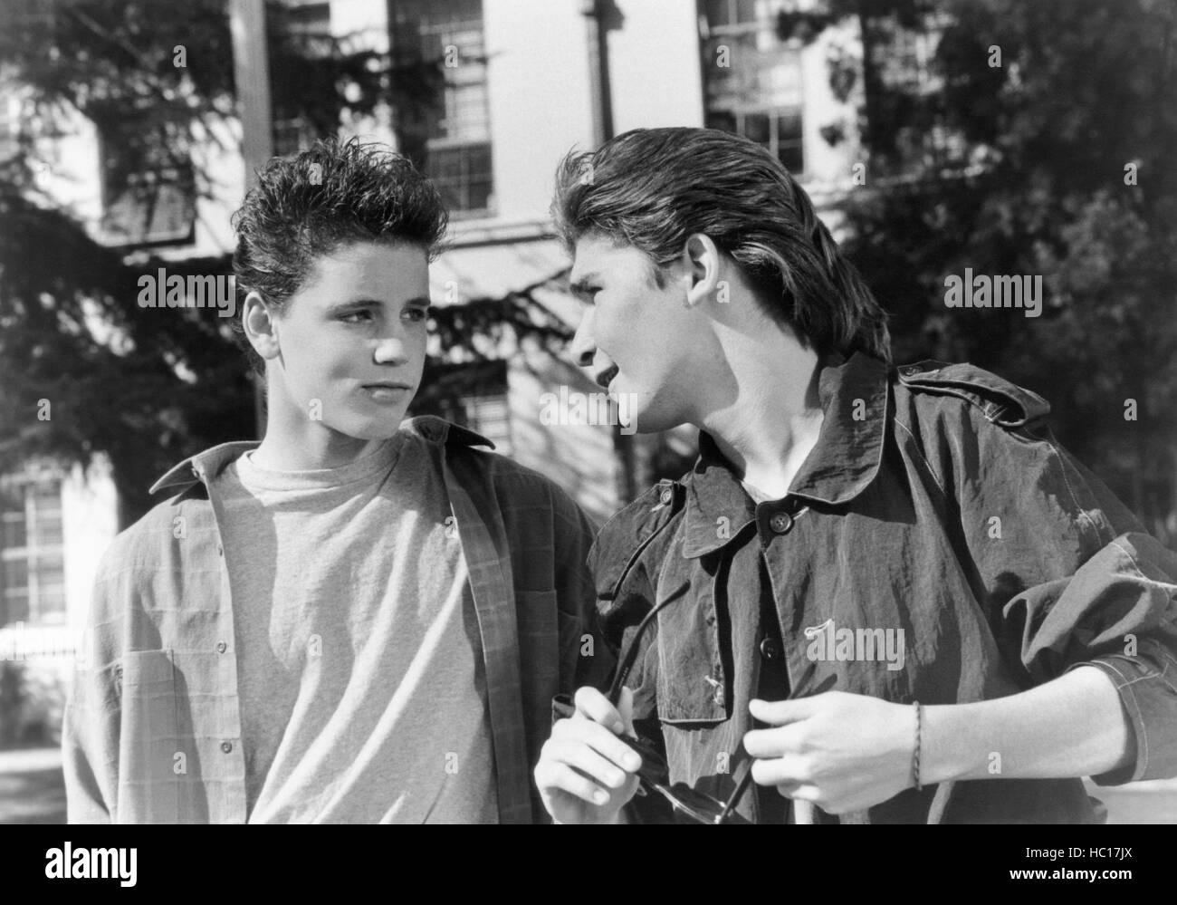 LICENSE TO DRIVE, from left Corey Haim, Corey Feldman, 1988. ©20th