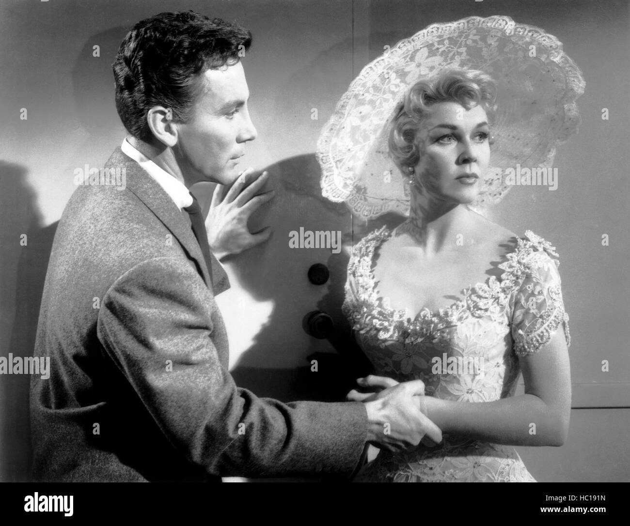 LOVE ME OR LEAVE ME, from left, Cameron Mitchell, Doris Day, 1955 Stock ...
