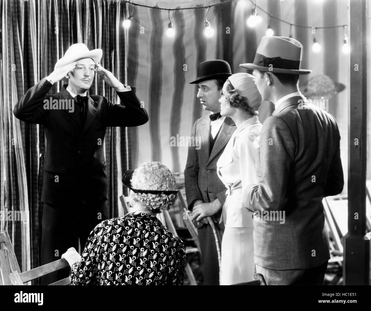THE MIND READER, Warren William (left), Allen Jenkins (cane), 1933 ...