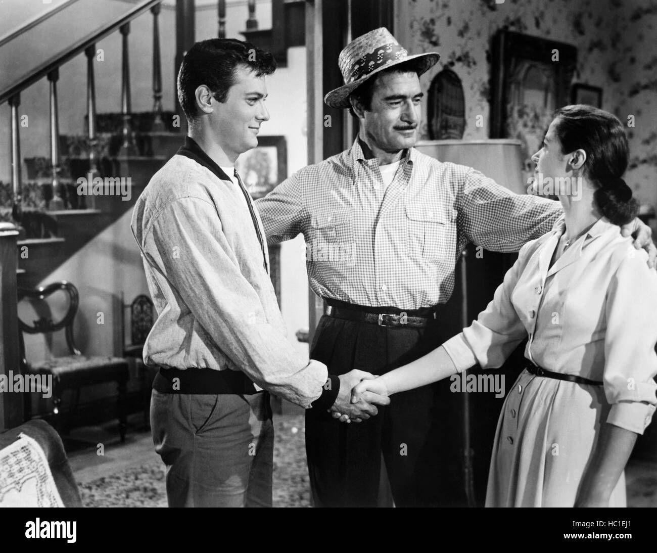 THE MIDNIGHT STORY, from left: Tony Curtis, Gilbert Roland, Marisa ...