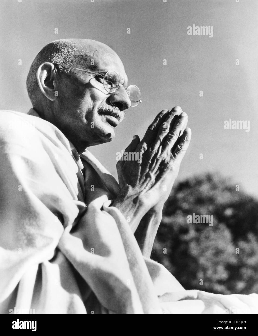 NINE HOURS TO RAMA, J.S. Casshyap (as Mahatma Gandhi), 1963. ©20th