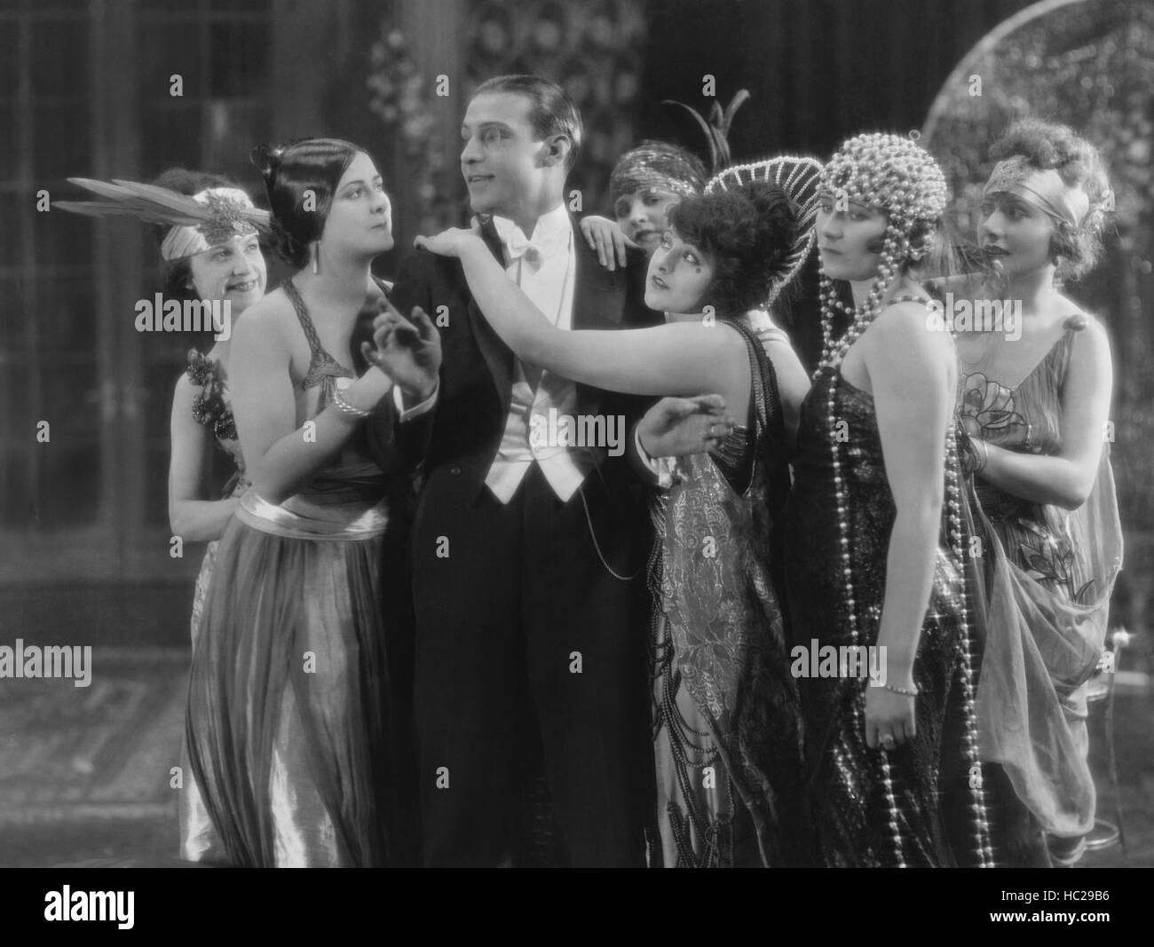 MORAN OF THE LADY LETTY, Rudolph Valentino (second from left), 1922 ...