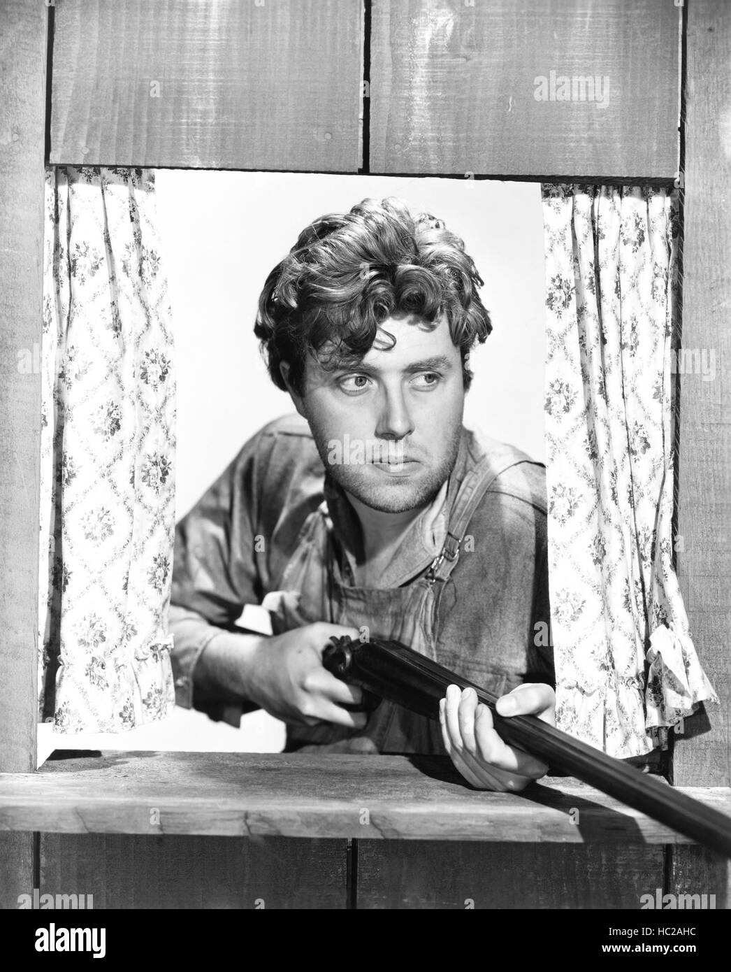 MURDER, HE SAYS, Peter Whitney, 1945 Stock Photo Alamy