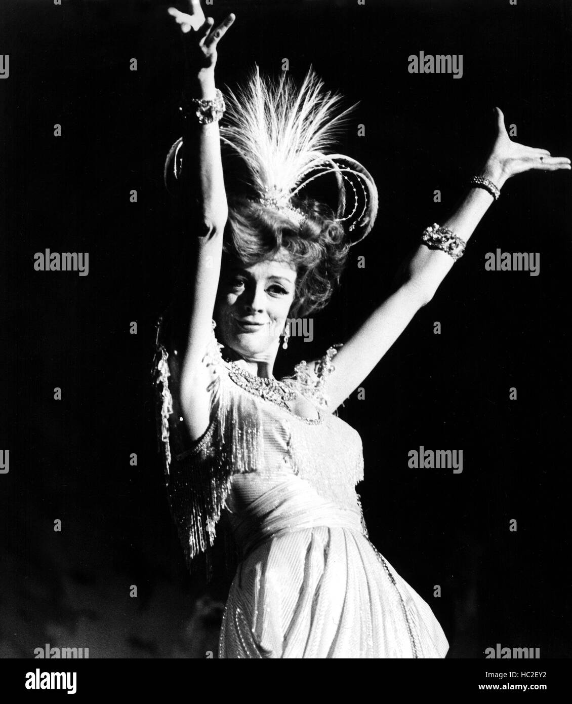 Oh what a lovely war maggie smith 1969 stock photo alamy