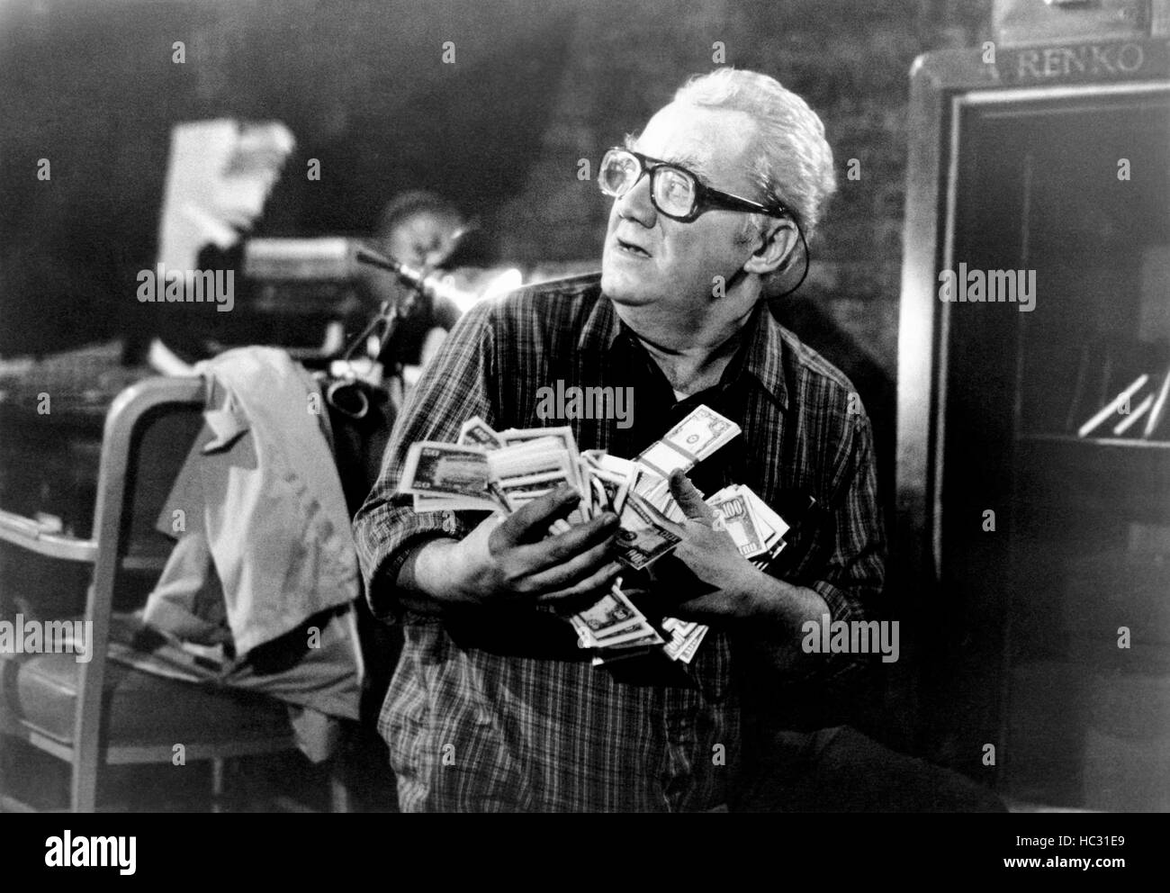 THE POPE OF GREENWICH VILLAGE, McMillan, 1984, ©United Artists