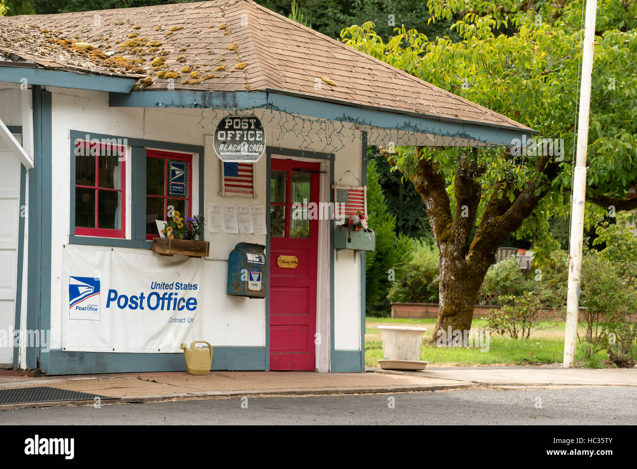 The Blachly Post Office in rural Lane County, Oregon Stock Photo - Alamy