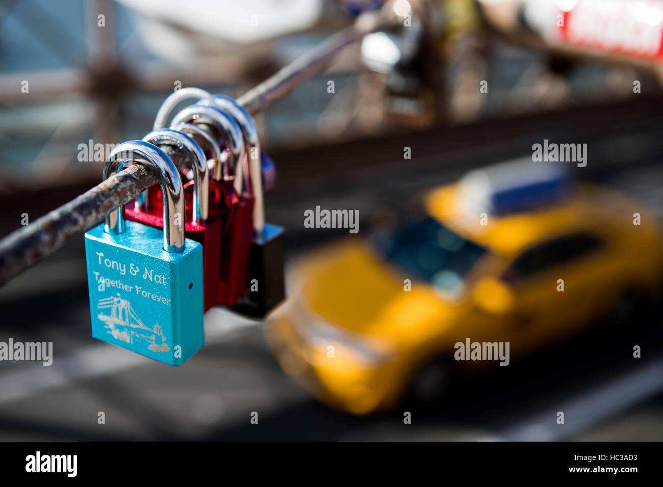 Love Locks, Brooklyn Bridge, New York, USA Stock Photo Alamy