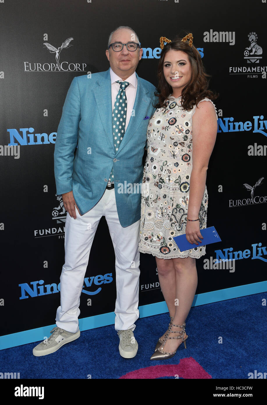 Chloe sonnenfeld and barry sonnenfeld hi-res stock photography and