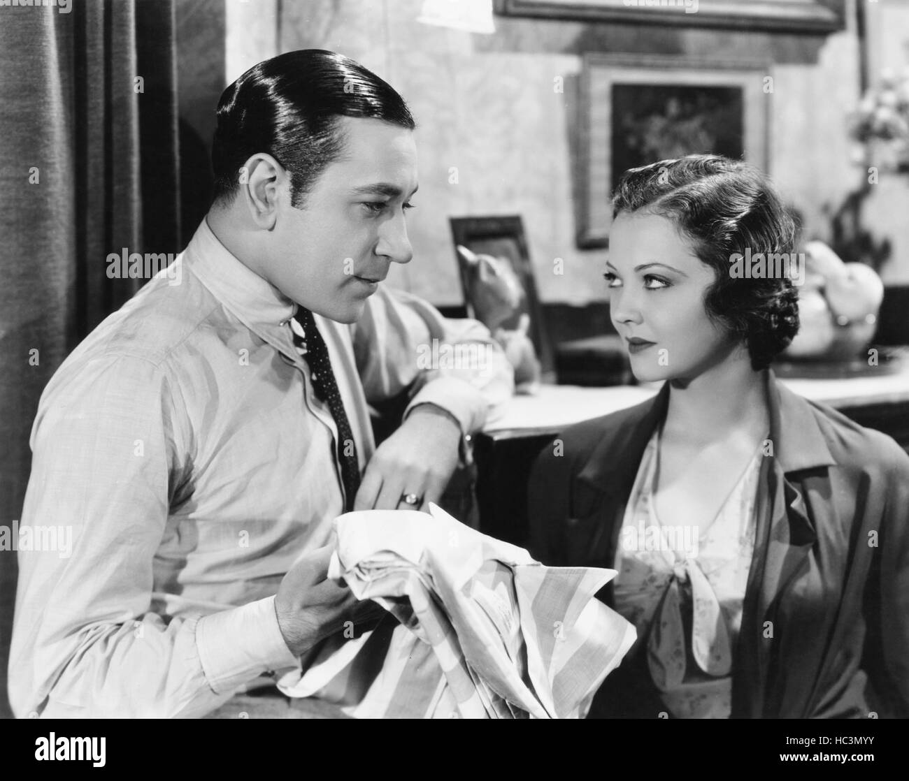 PICK-UP, from left: George Raft, Sylvia Sidney, 1933 Stock Photo - Alamy
