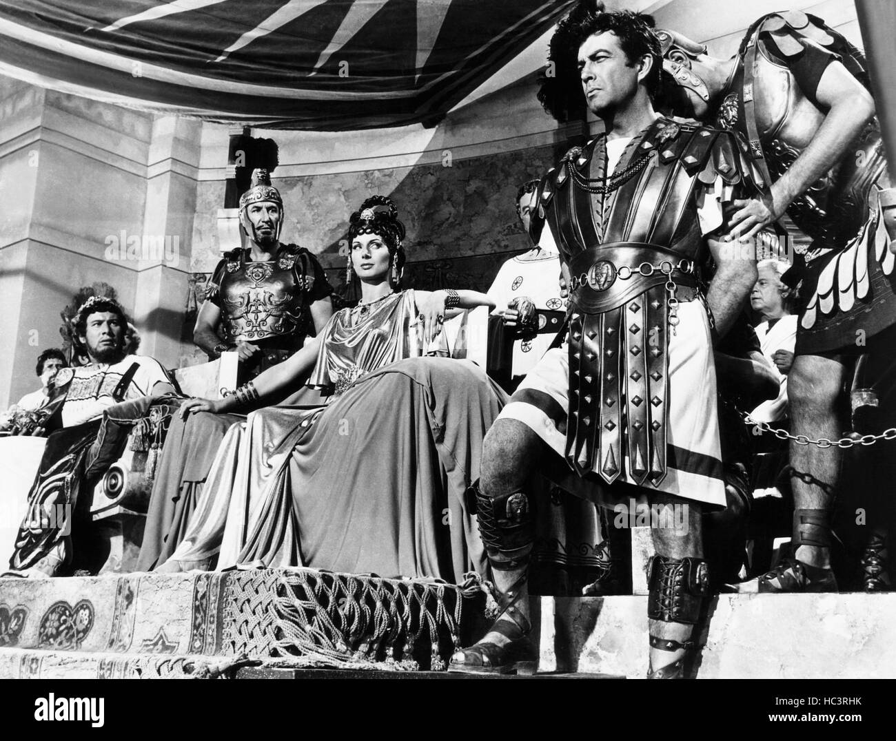 QUO VADIS, from left, Peter Ustinov, Patricia Laffan, Robert Taylor