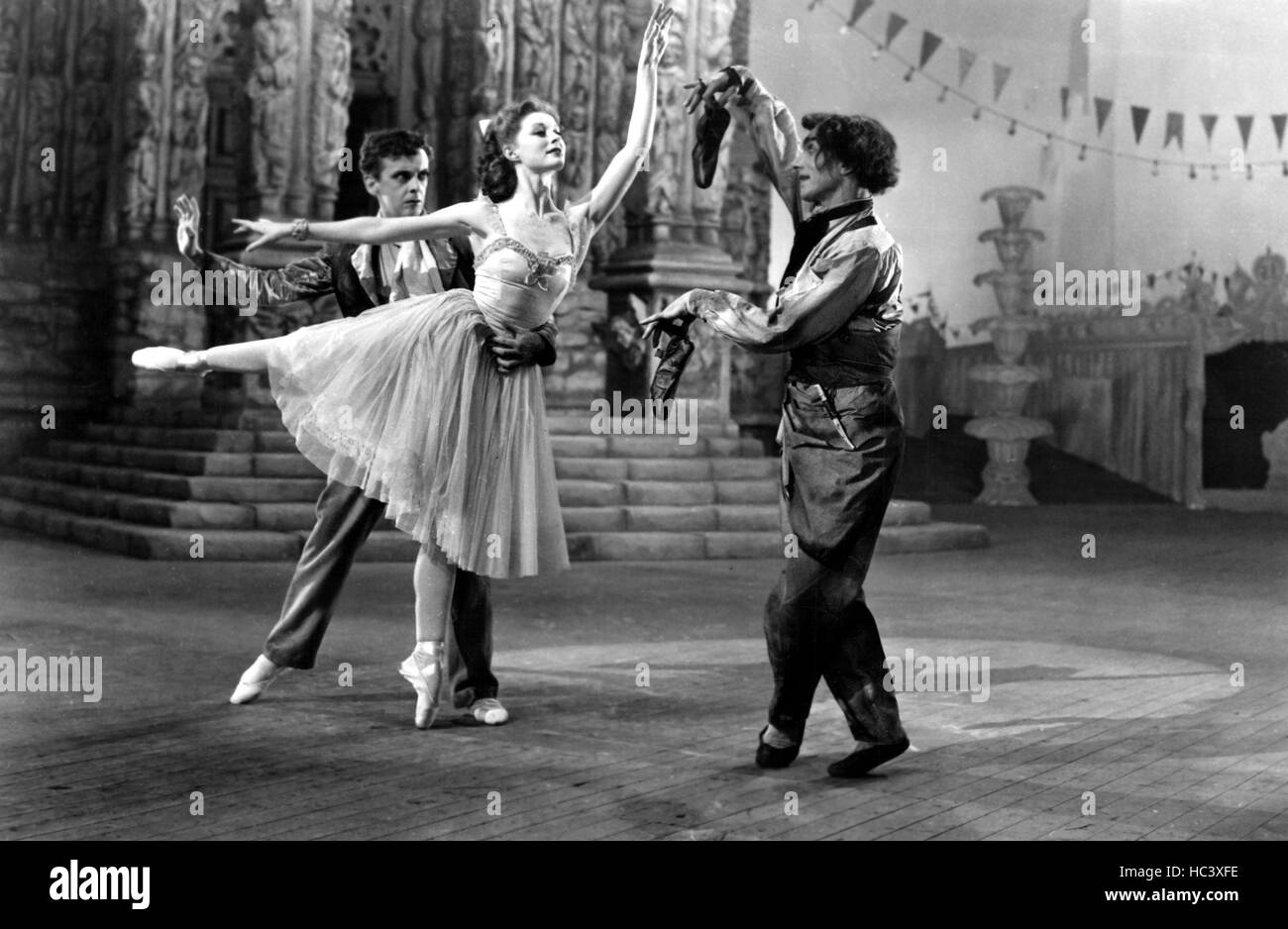 Балет лебединое озеро 19 век. История балета. Павильон армиды балет дягилева. Серебряный век балет. Самые первые балеты.