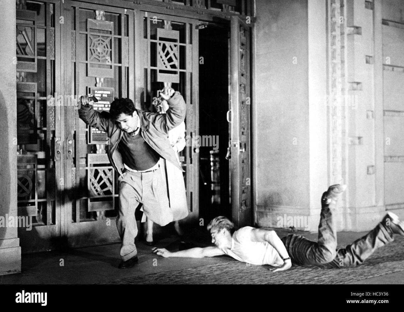 REBEL WITHOUT A CAUSE Sal Mineo James Dean 1955 Stock Photo Alamy