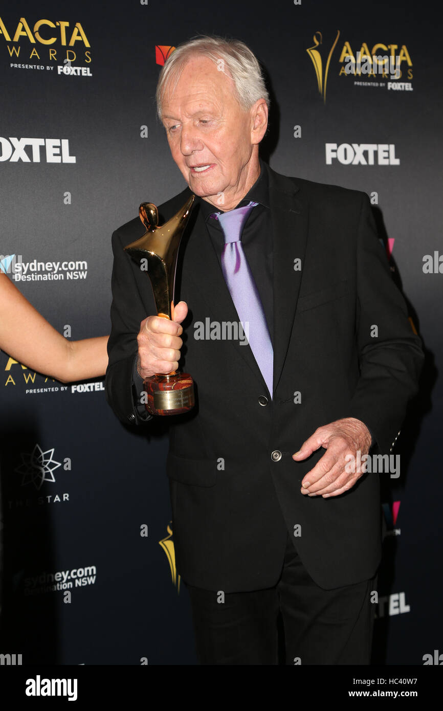 Sydney, Australia. 7 December 2016. Pictured: Actor Paul Hogan poses