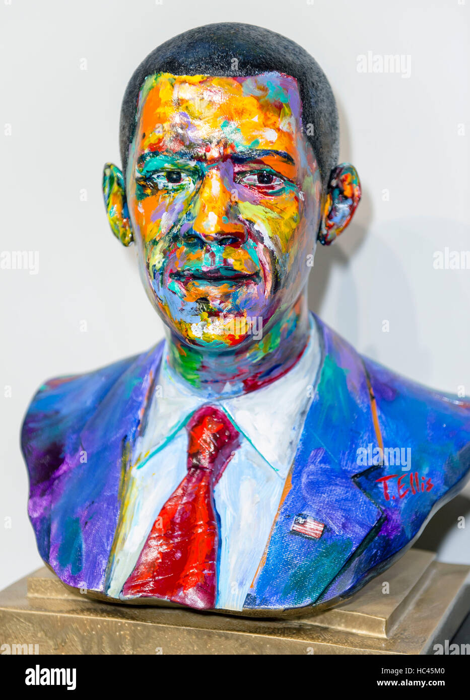 Miami, Florida, USA. 07th Dec, 2016. ''President Obama'' by Ted Ellis is displayed at Visions of Our 44th President, a collective sculptural show created to recognize and celebrate the historical significance of the first African American President of the United States, Barack Obama. The show, featuring the work of 44 African American artists, will run at the Historic Lyric Theater until February 28, 2017. Credit:  Brian Cahn/ZUMA Wire/Alamy Live News Stock Photo