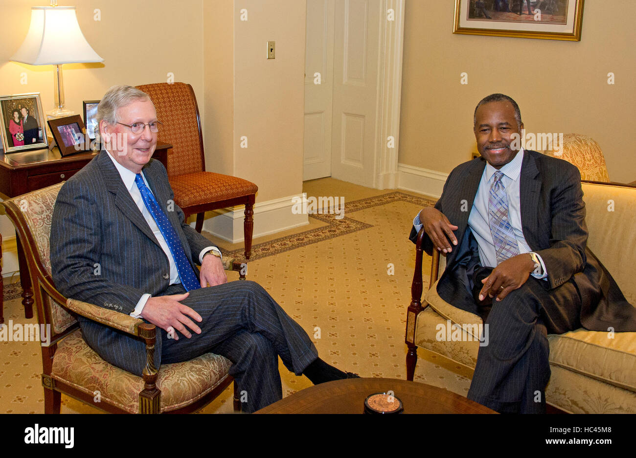 Washington DC, USA. 7th Dec, 2016. United States Senate Majority Leader Mitch McConnell (Republican of Kentucky), left, meets retired neurosurgeon Dr. Ben Carson, US President-elect Donald J. Trump's selection to be US Secretary of Housing and Urban Development (HUD), in his office in the US Capitol in Washington, DC on Wednesday, December 7, 2016. Credit: Ron Sachs/CNP /MediaPunch Credit:  MediaPunch Inc/Alamy Live News Stock Photo