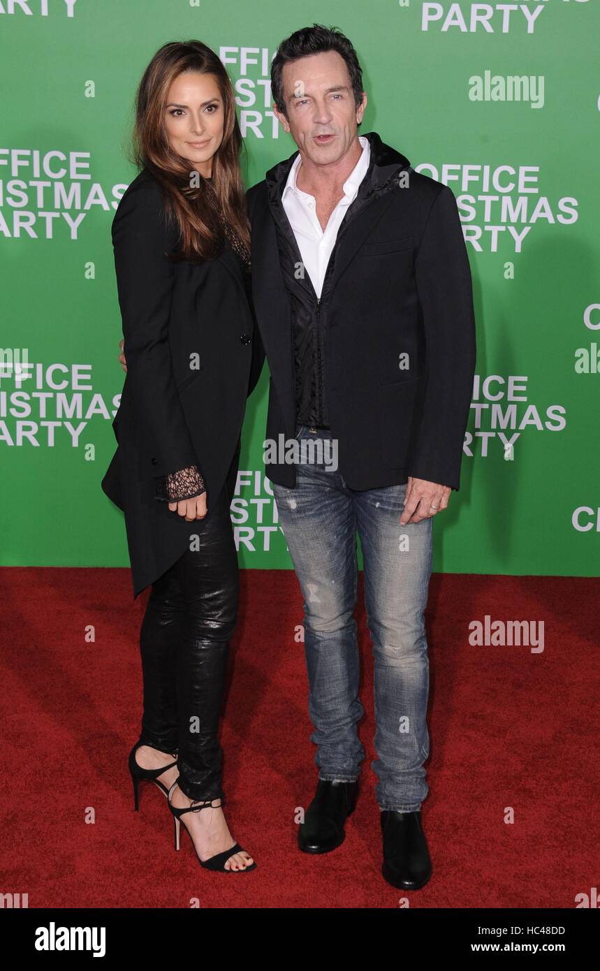 Los Angeles, CA, USA. 7th Dec, 2016. Lisa Ann Russell, Jeff Probst at arrivals for OFFICE CHRISTMAS PARTY Premiere, Regency Westwood Village Theatre, Los Angeles, CA December 7, 2016. Credit:  Dee Cercone/Everett Collection/Alamy Live News Stock Photo