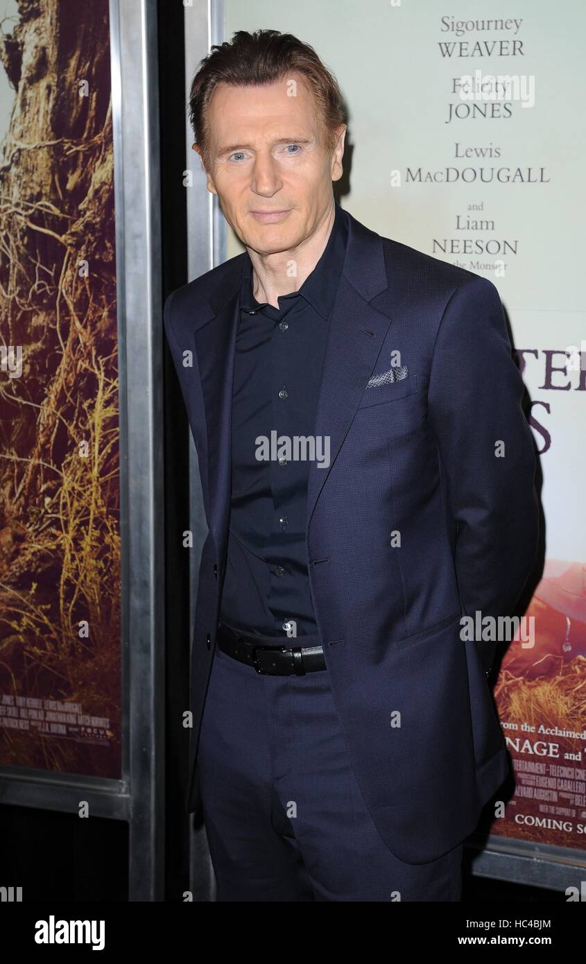 New York, NY, USA. 7th Dec, 2016. Liam Neeson at arrivals for A MONSTER ...