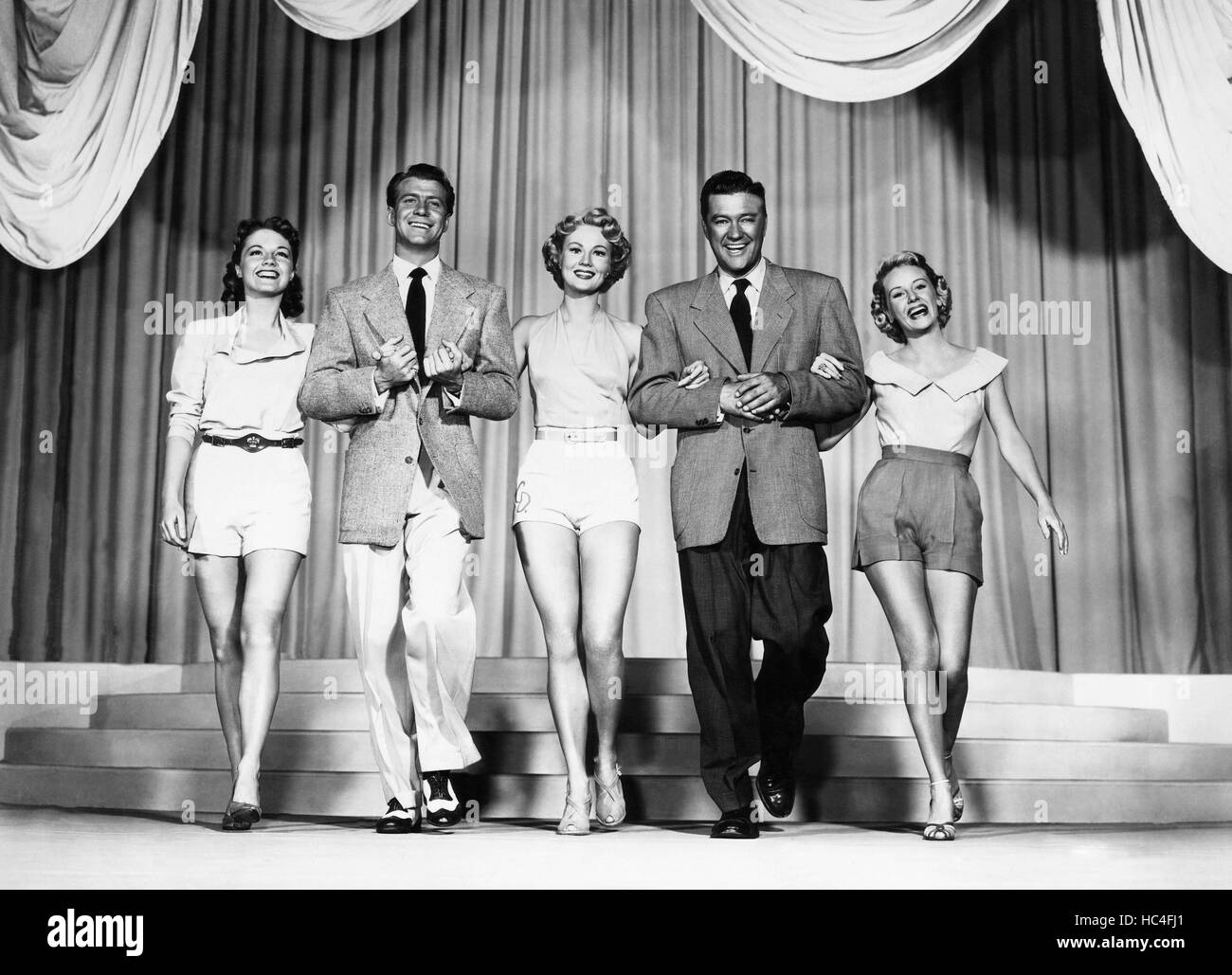 PAINTING THE CLOUDS WITH SUNSHINE, from left Virginia Gibson, Gene