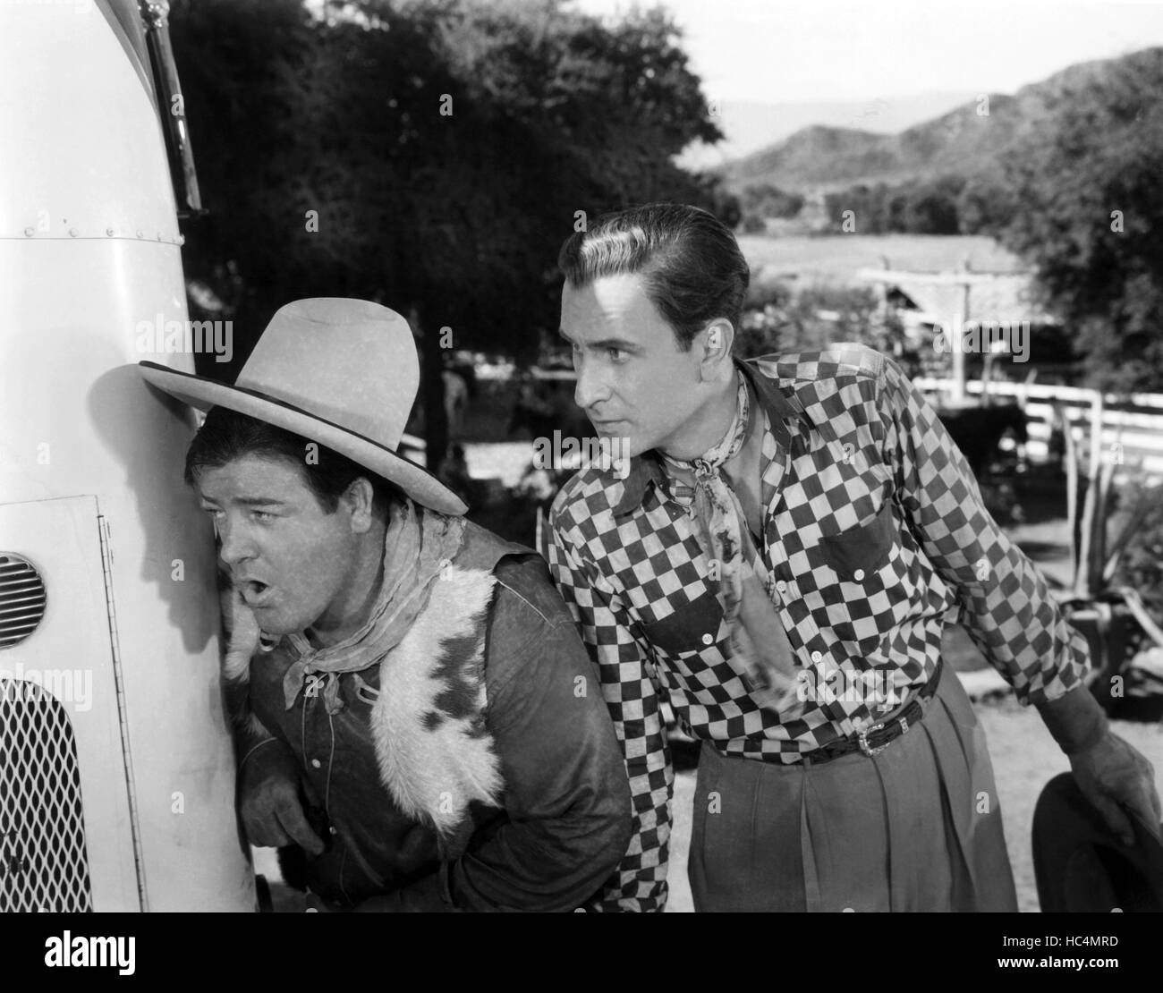 RIDE 'EM COWBOY, from left Lou Costello, Bud Abbott, 1942 Stock Photo