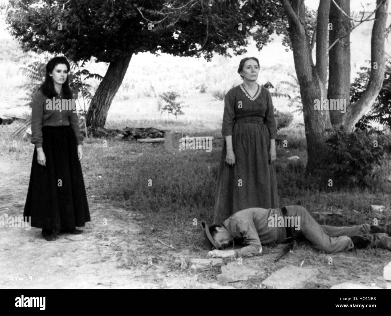 RIDE IN THE WHIRLWIND, Millie Perkins, Katherine Squire, 1965 Stock Photo Alamy