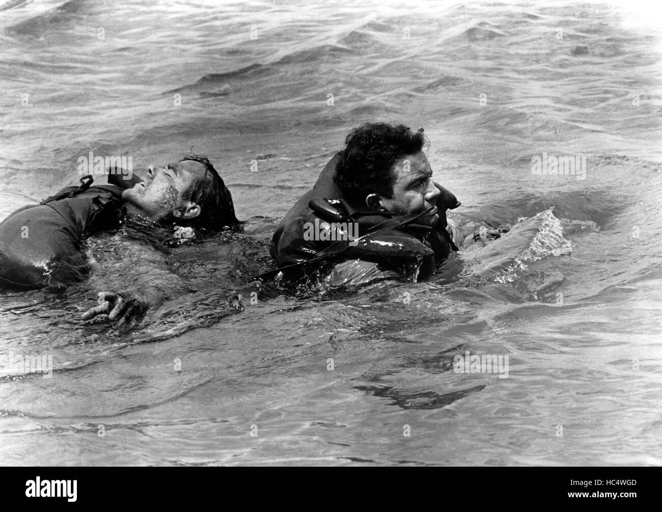 PT 109, Cliff Robertson (right), 1963 Stock Photo Alamy