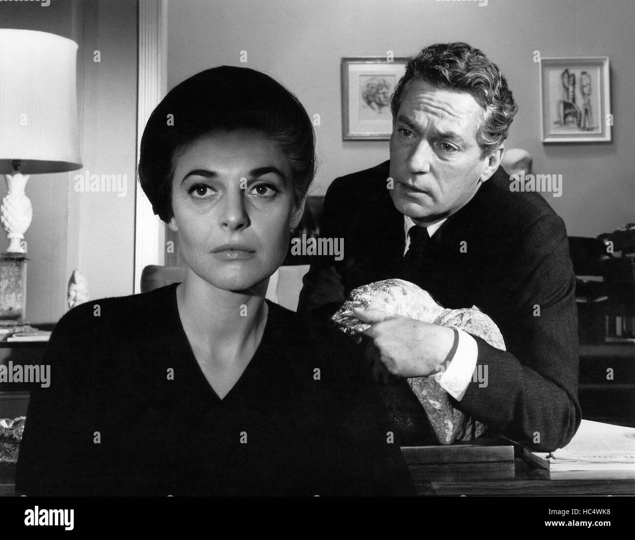 THE PUMPKIN EATER, Anne Bancroft, Peter Finch, 1964 Stock Photo - Alamy