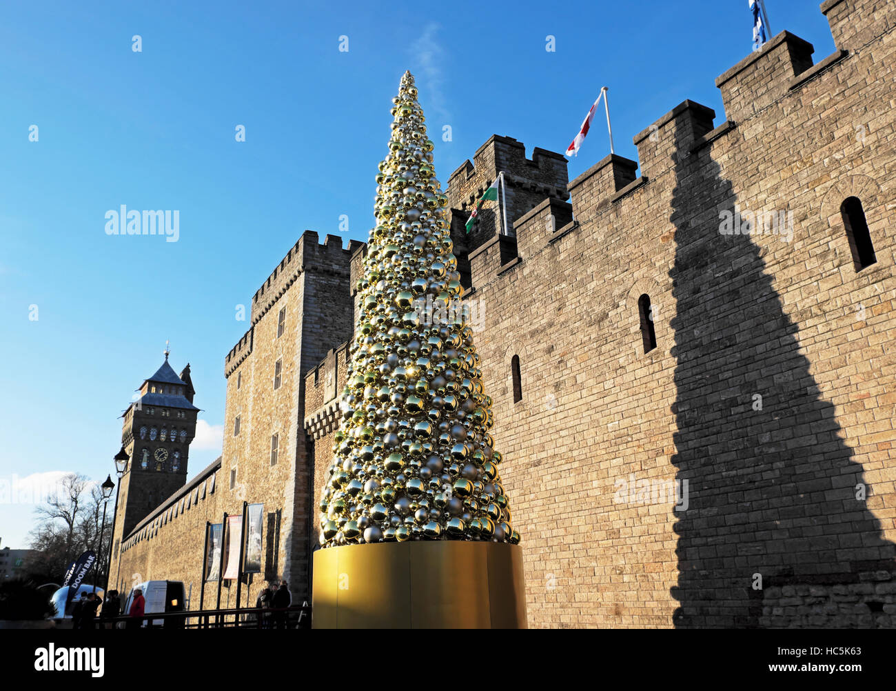 Cardiff Christmas Tree High Resolution Stock Photography and Images Alamy