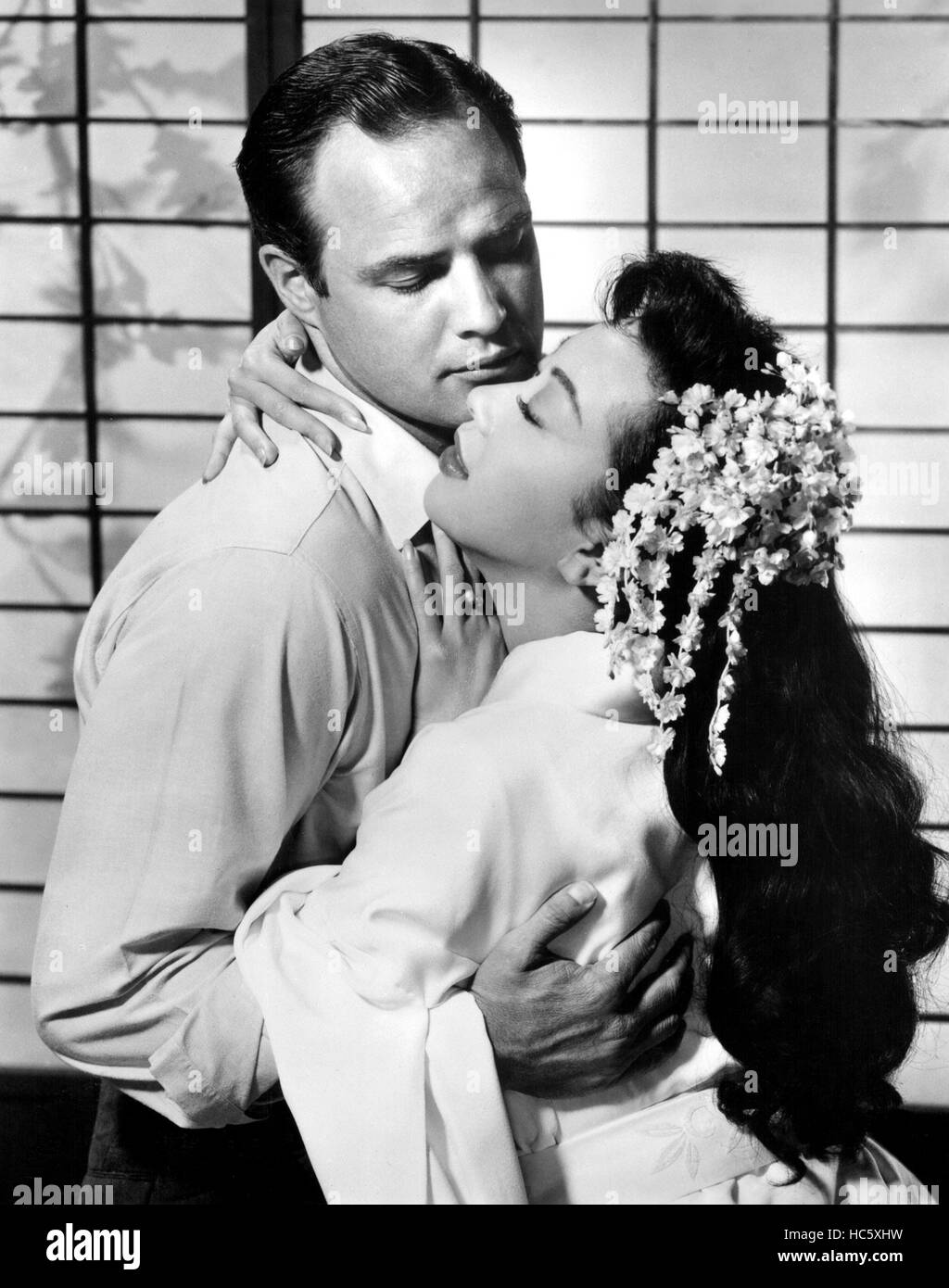 SAYONARA, Marlon Brando, Miiko Taka, 1957 Stock Photo - Alamy