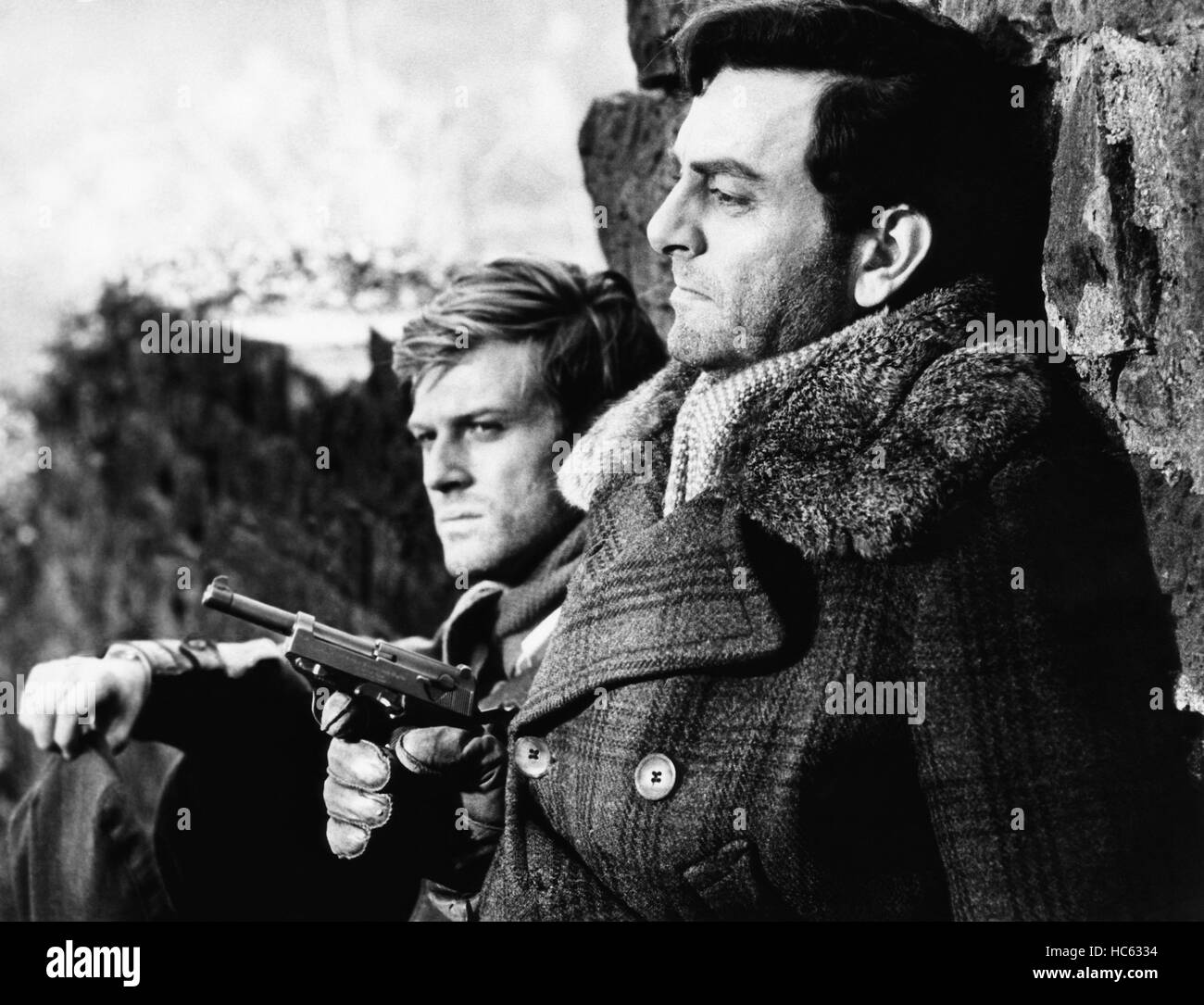 SITUATION HOPELESS BUT NOT SERIOUS, Robert Redford, Mike Connors, 1965 ...
