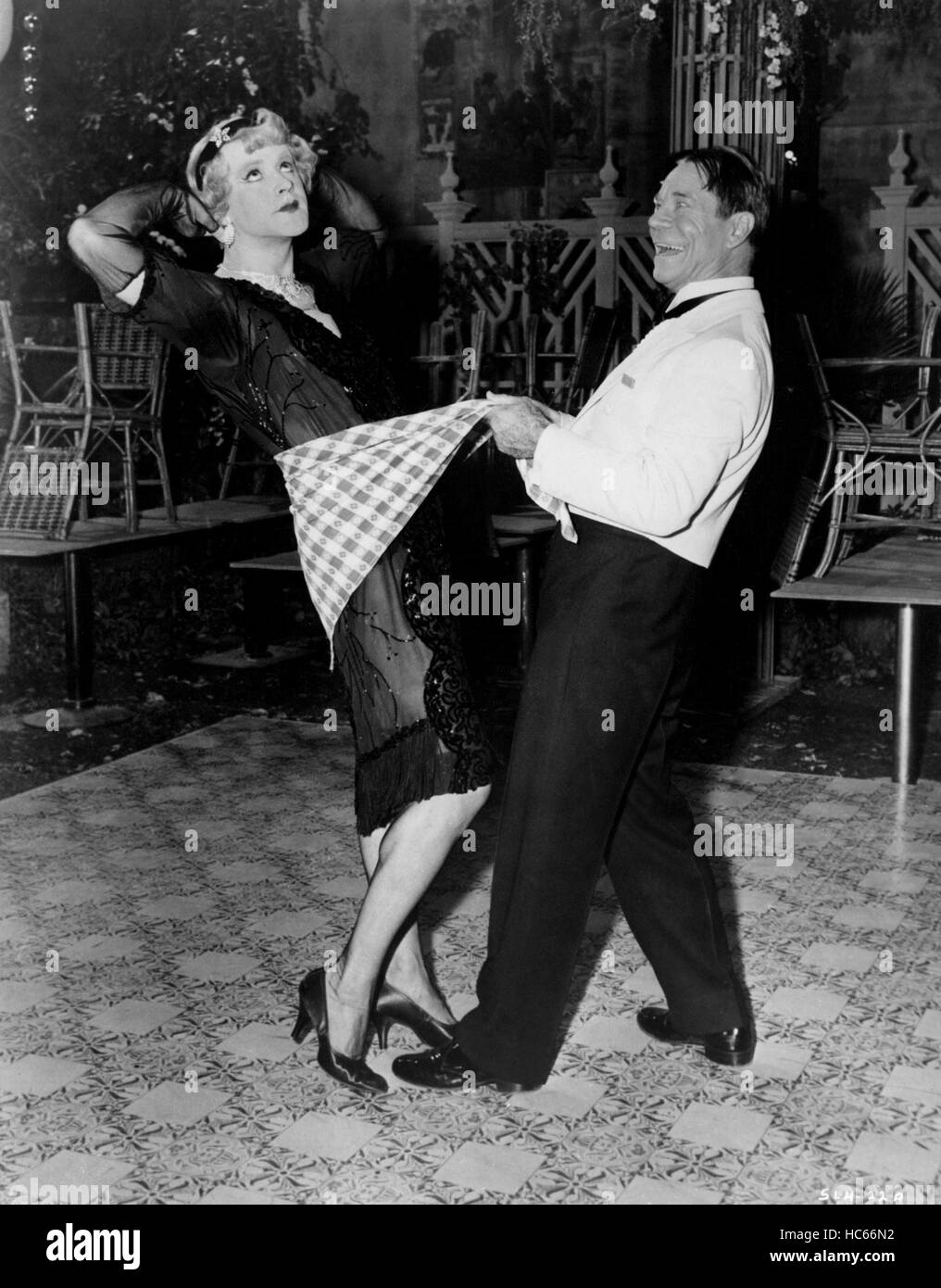 SOME LIKE IT HOT, Jack Lemmon, Joe E. Brown, 1959 Stock Photo Alamy