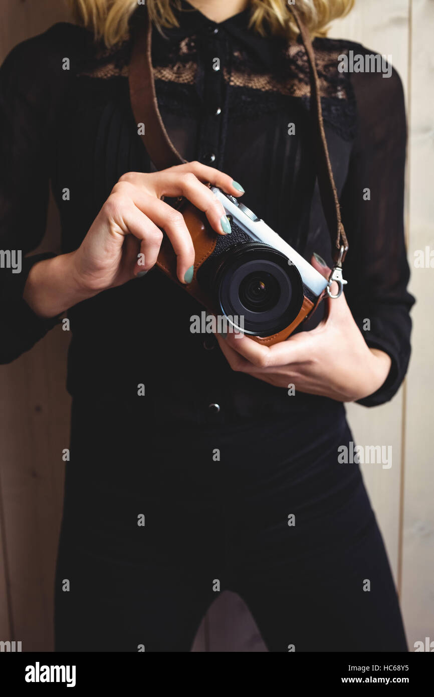 Woman standing to camera hi-res stock photography and images - Alamy