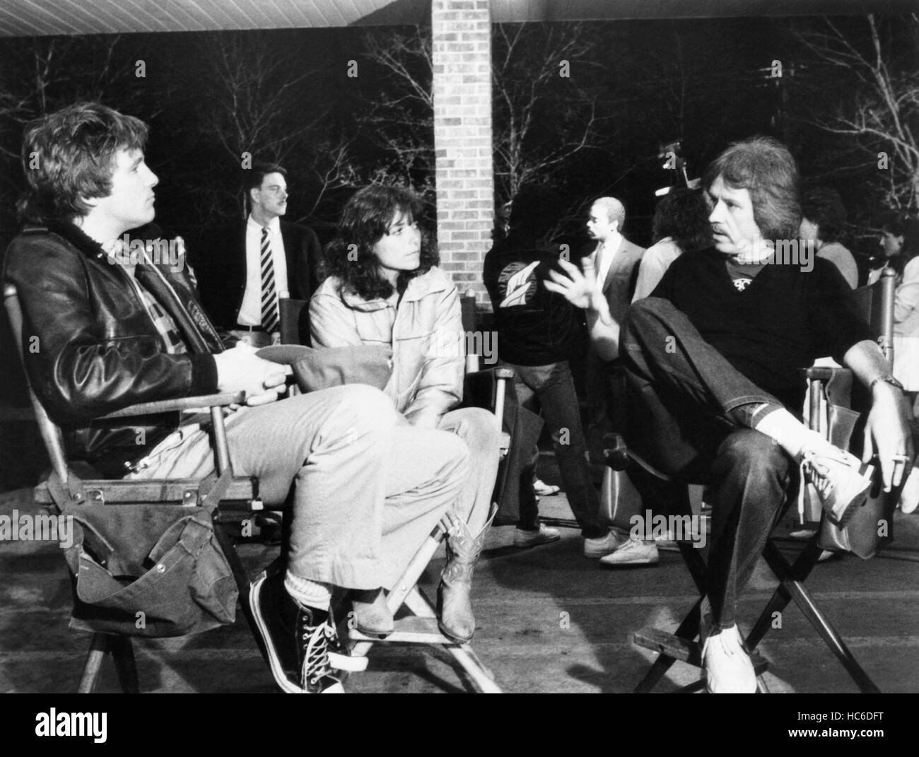STARMAN, from left Jeff Bridges, Karen Allen, director John Carpenter