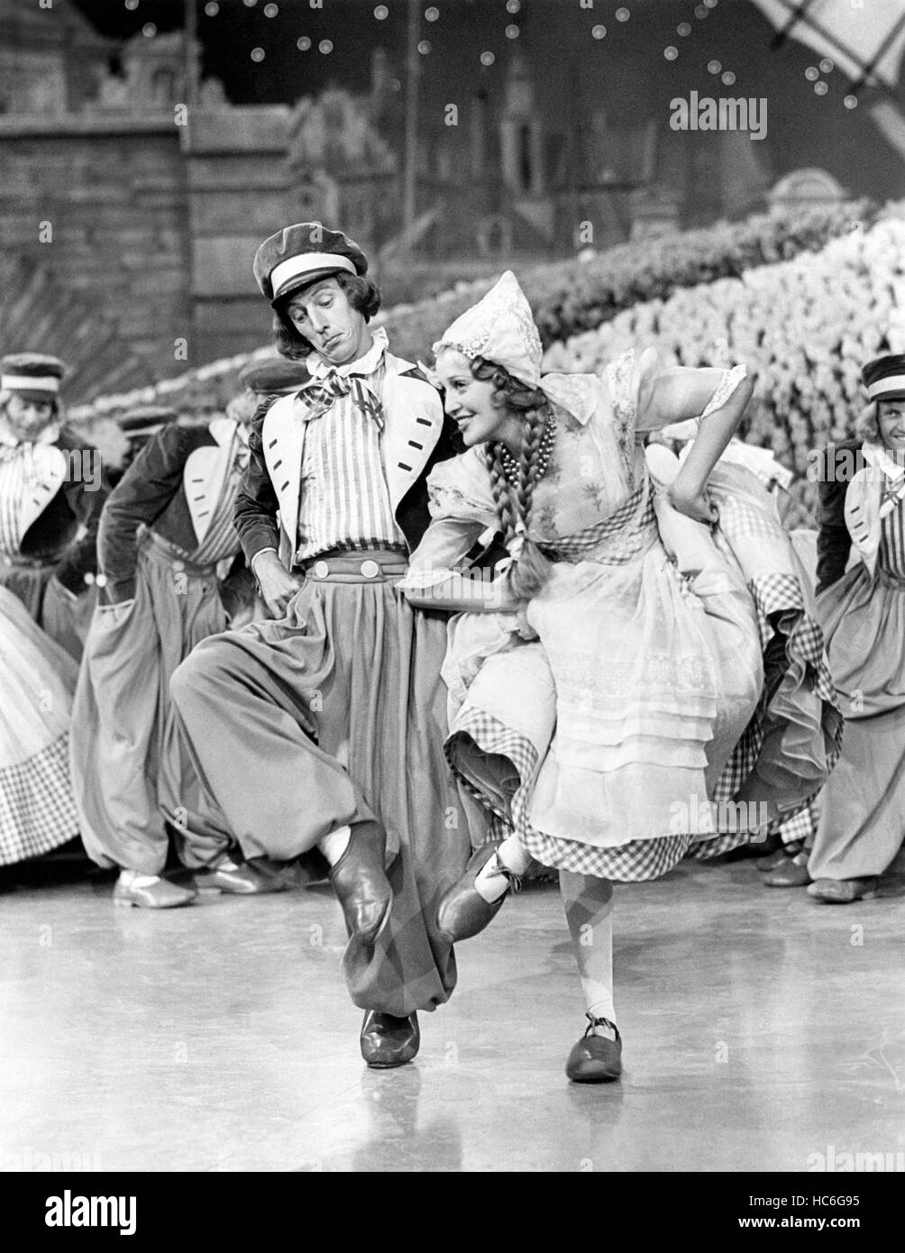 SWEETHEARTS, Ray Bolger, Jeanette MacDonald, 1938 Stock Photo - Alamy