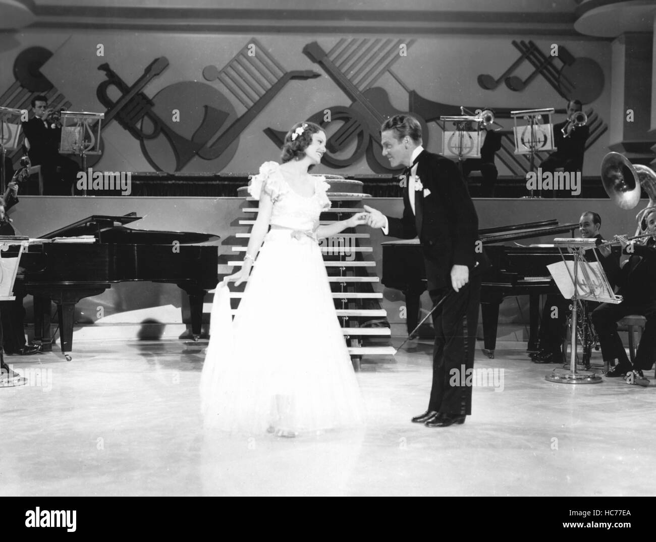 SOMETHING TO SING ABOUT, Evelyn Daw, James Cagney, 1937 Stock Photo - Alamy