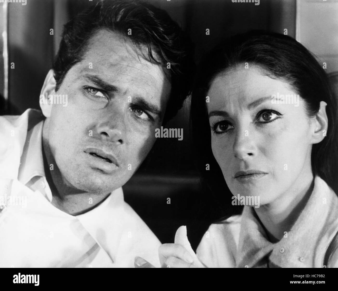 SPY IN YOUR EYE, (aka BERLINO APPUNTAMENTO PER LE SPIE), from left