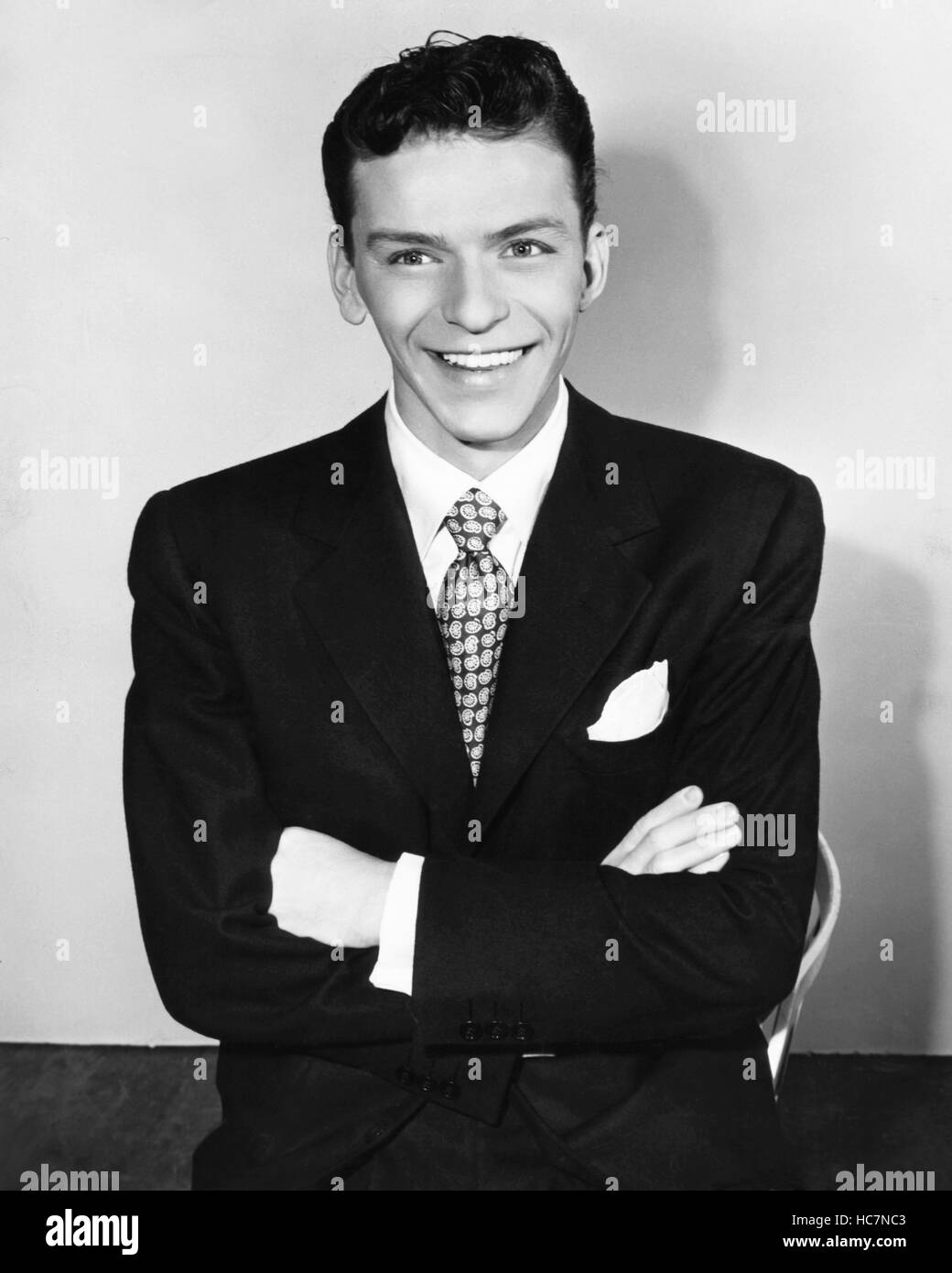 STEP LIVELY, Frank Sinatra, 1944 Stock Photo Alamy