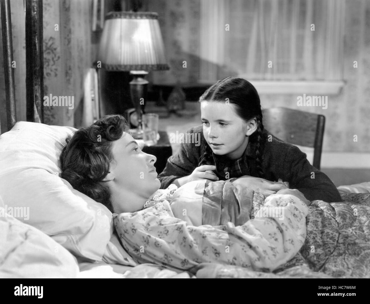 TENTH AVENUE ANGEL, from left, Phyllis Thaxter, Margaret O'Brien, 1948