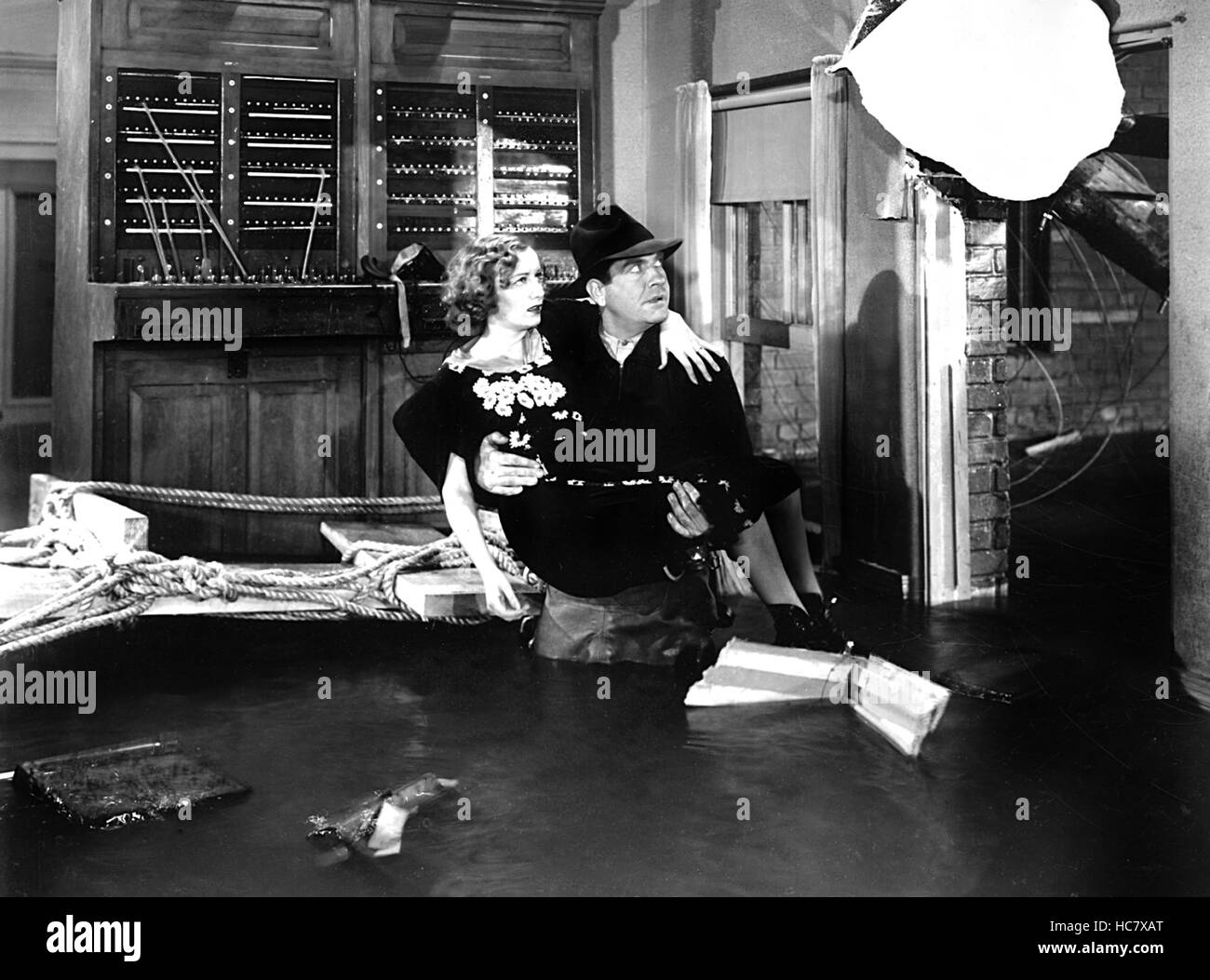 TELEPHONE OPERATOR, from left Judith Allen, Grant Withers, 1937 Stock