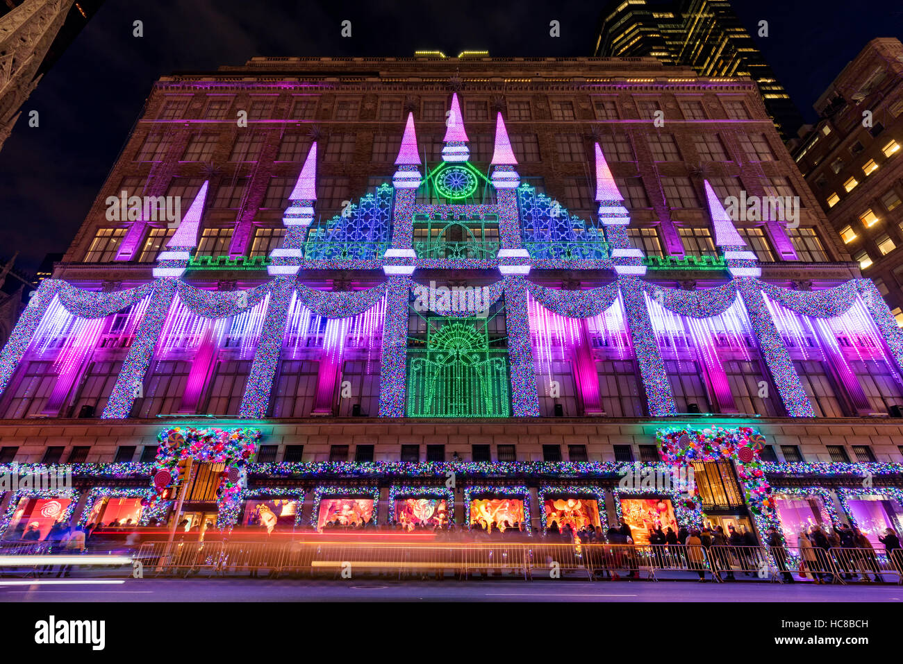 Louis Vuitton Holidays Window Display at Sacks Fifth Avenue Luxury