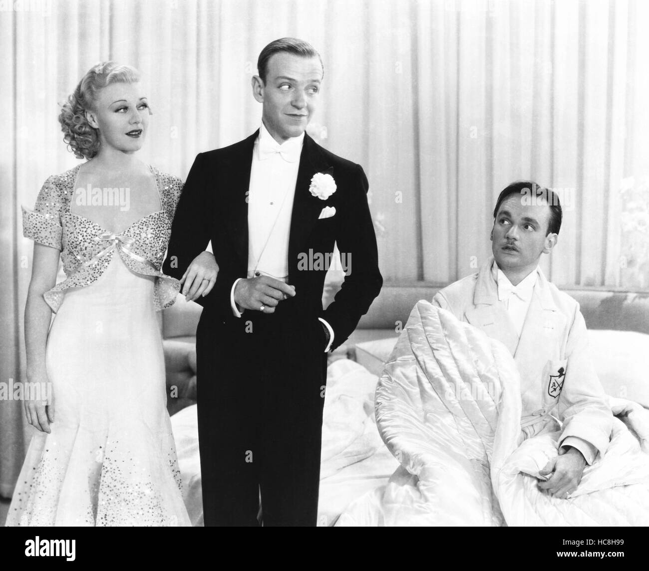 TOP HAT, from left: Ginger Rogers, Fred Astaire, Erik Rhodes, 1935 ...